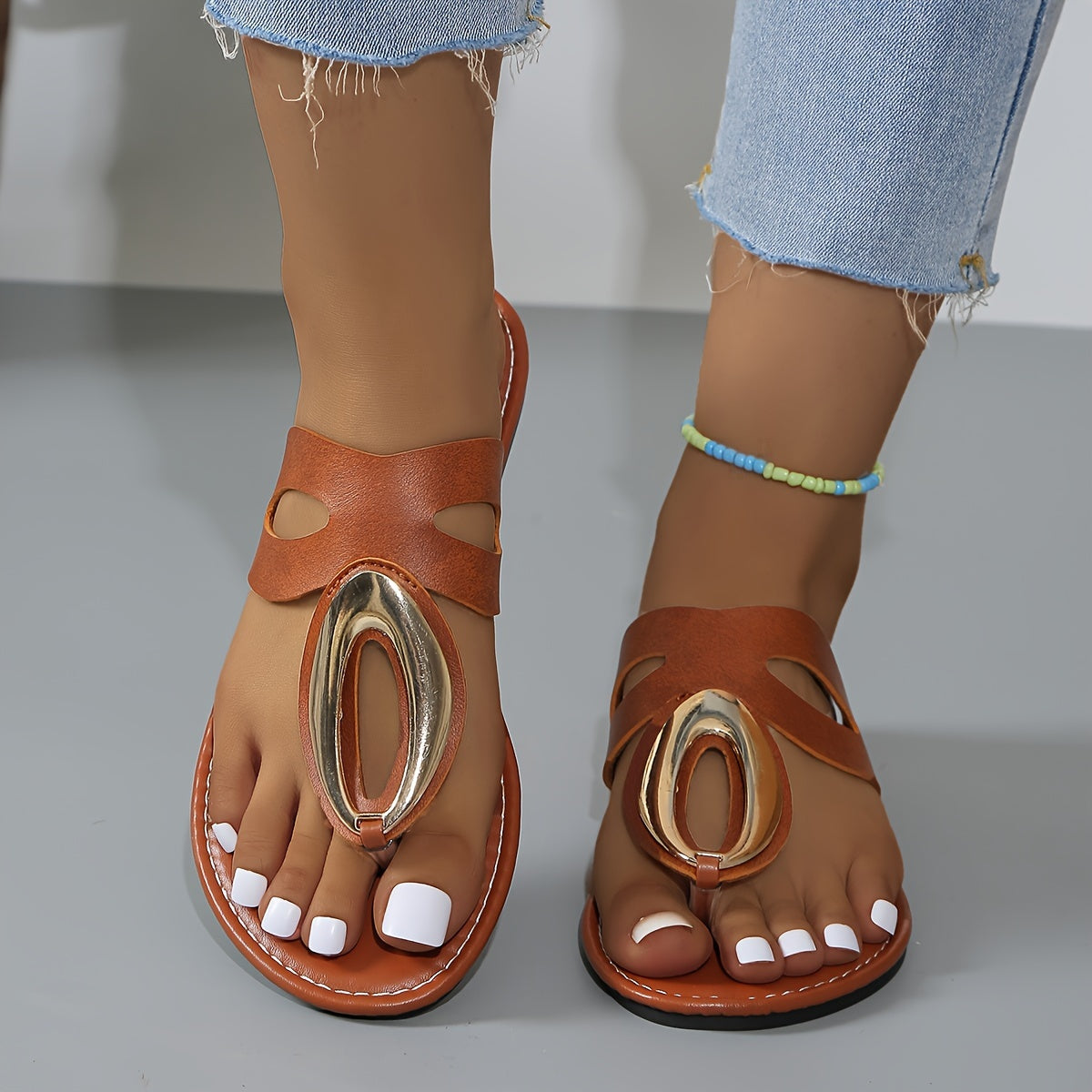 Women's Synthetic Cover Roman Sandals - Slip-On Open-Toe Flat Heel with Cut-Out Design, Minimalist Summer Slide Sandals for Casual & Dressy Outfits - Maximus Echo