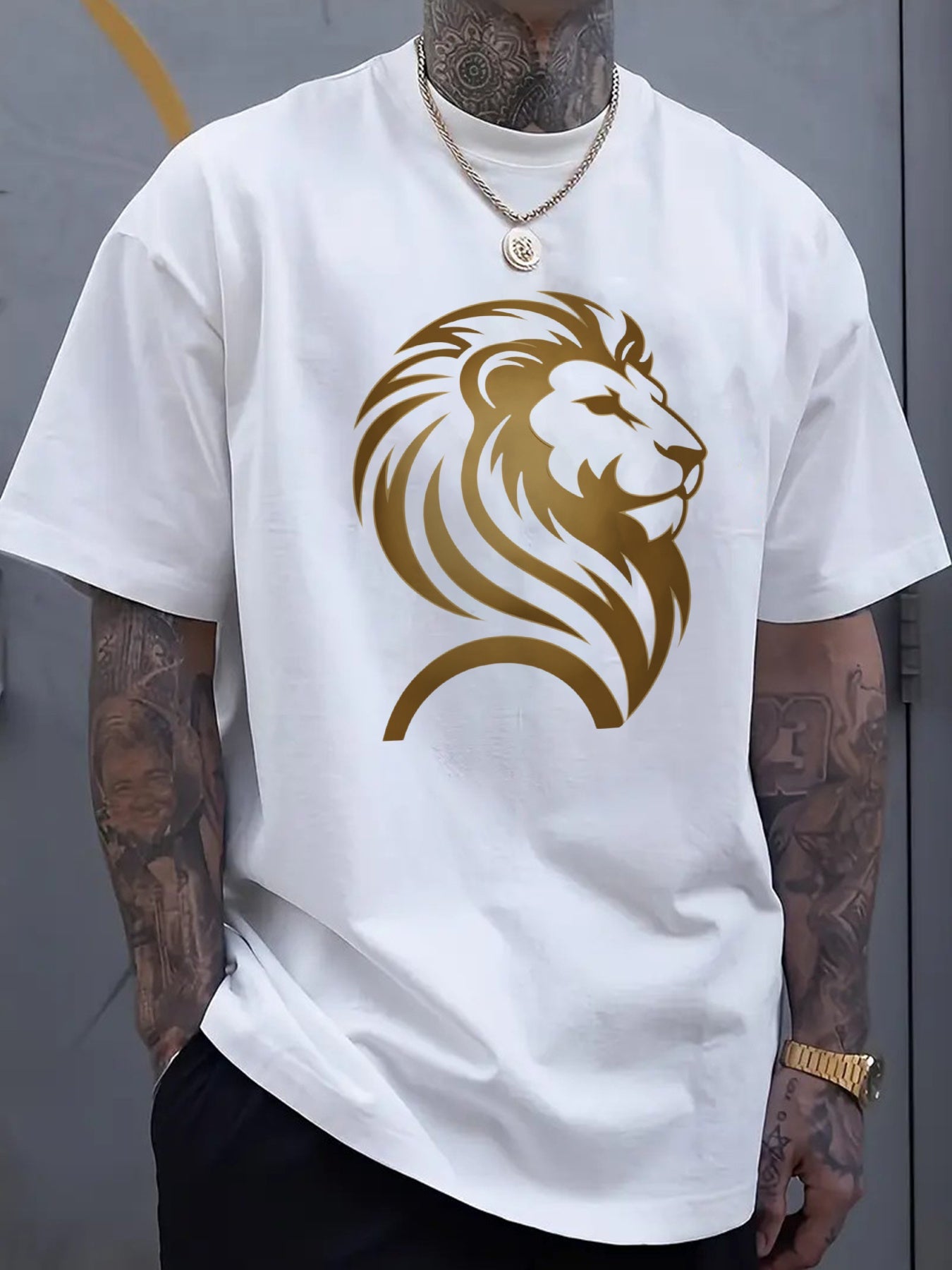 Men'S Oversized T-Shirt with Black & Golden Lion Head for adults Maximus Echo