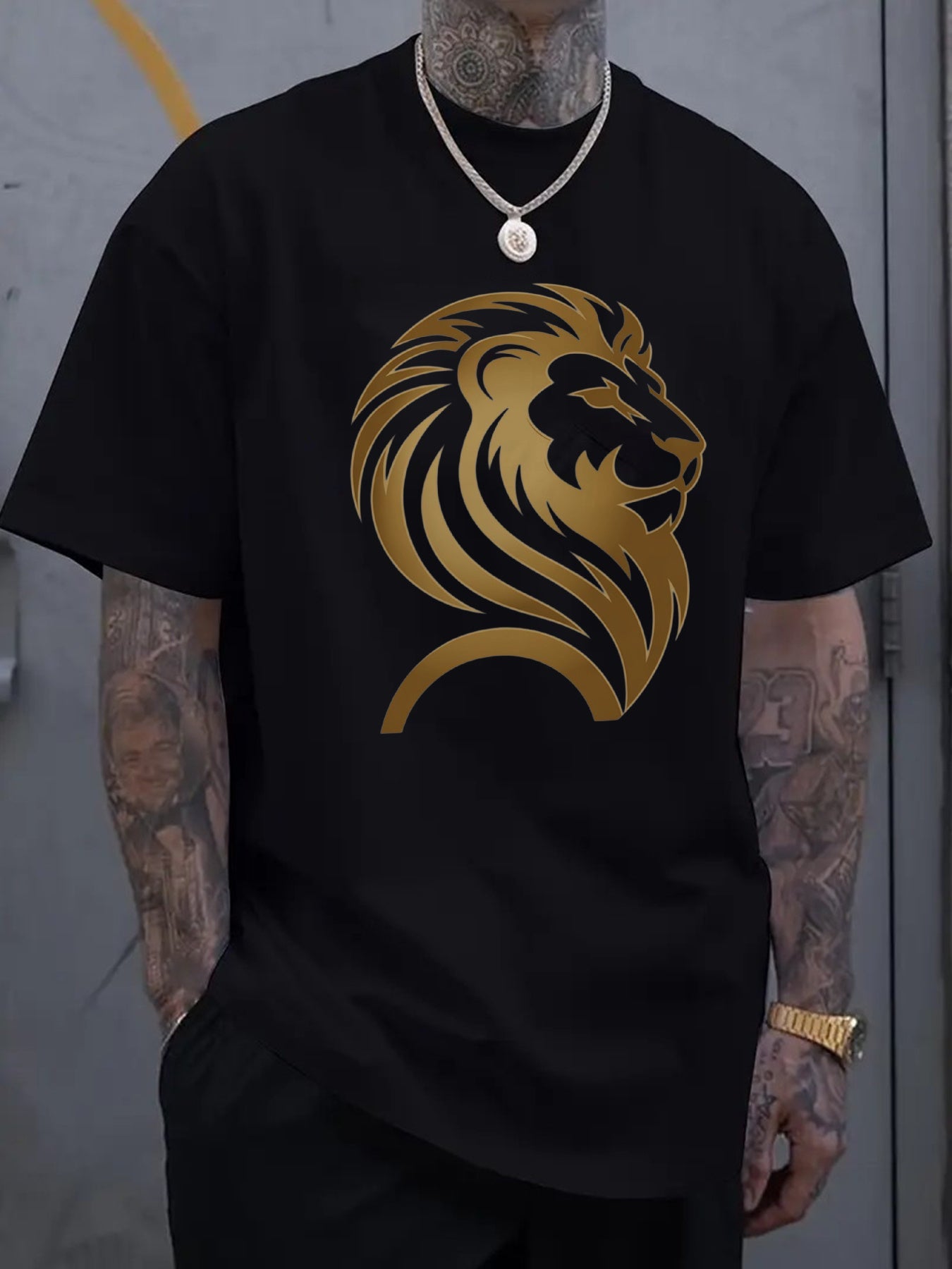 Men'S Oversized T-Shirt with Black & Golden Lion Head for adults Maximus Echo