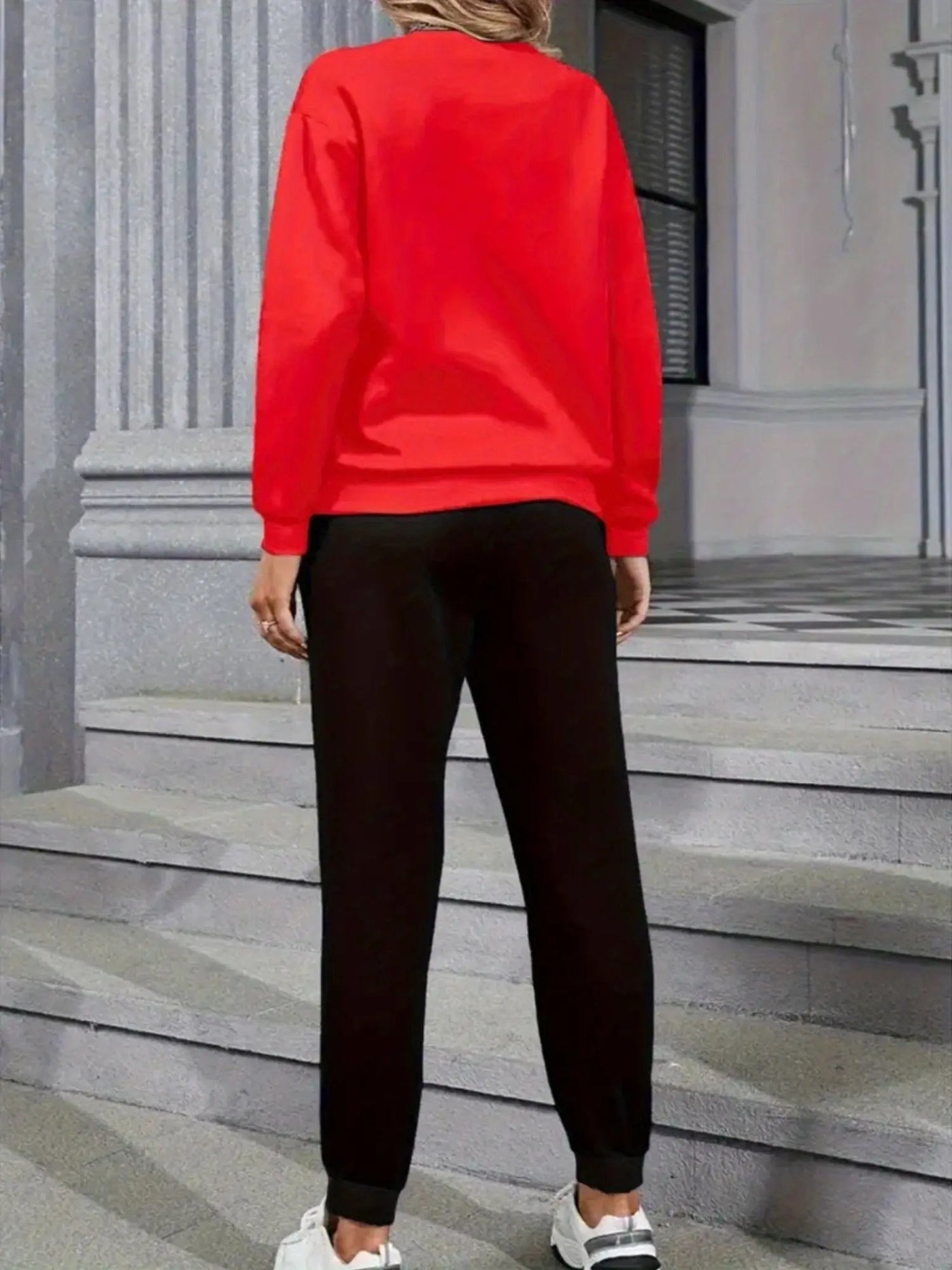 Women'S Casual Sports Fashion Bear Basketball Pattern Crew Neck Sweatshirt Set with Knit Fabric, 100% Polyester Material, Fall/Winter Season