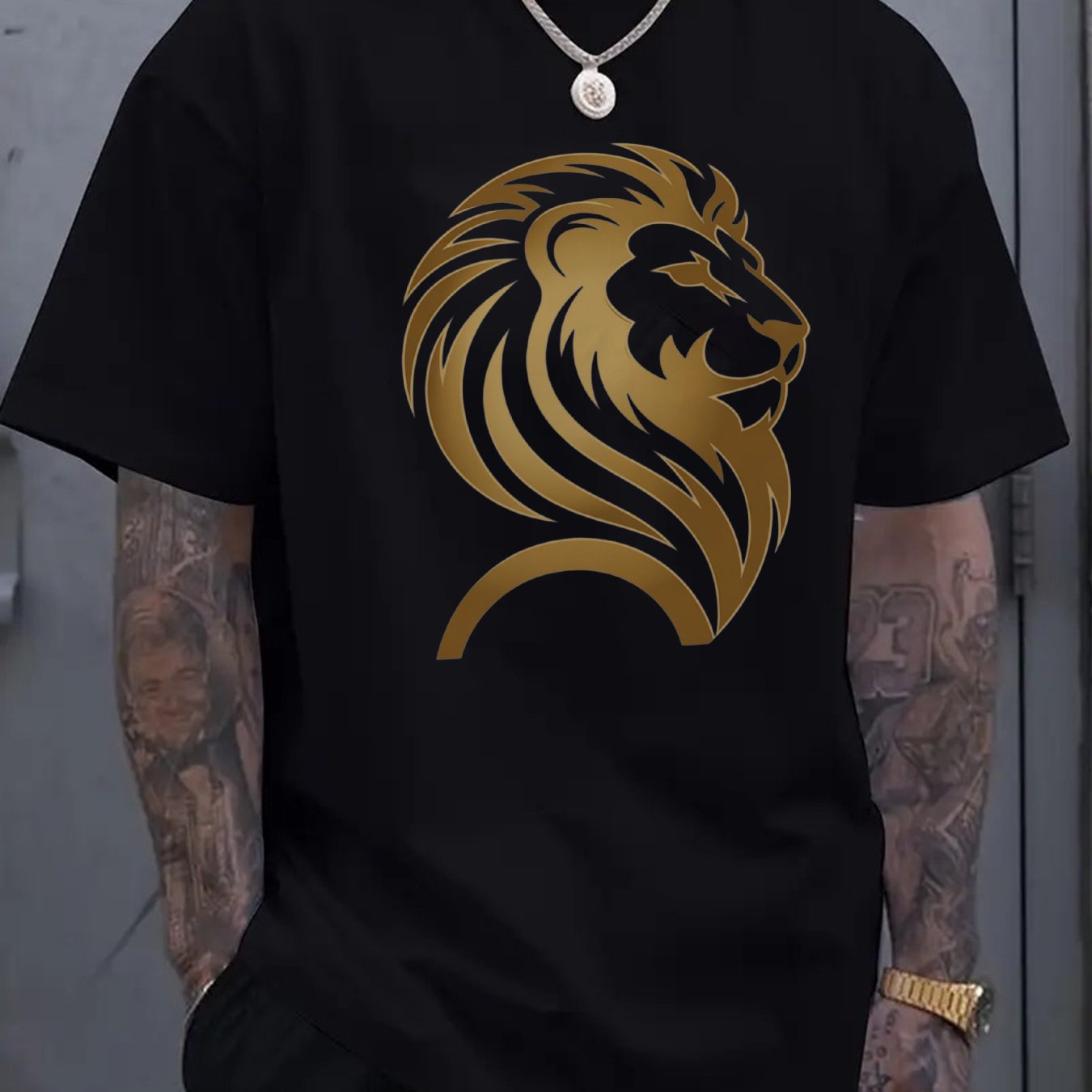 Men'S Oversized T-Shirt with Black & Golden Lion Head for adults Maximus Echo